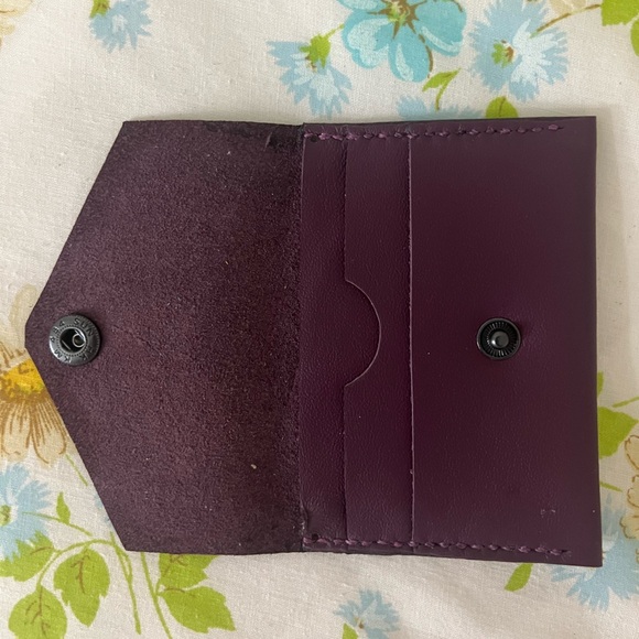 Handmade Genuine Leather Wallet - Picture 3 of 5
